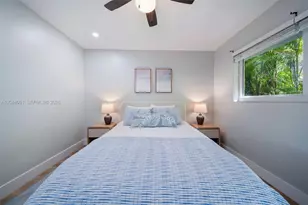 1634 NE 4th Pl, Fort Lauderdale, FL 33301 - Photo 36