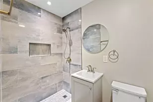 1634 NE 4th Pl, Fort Lauderdale, FL 33301 - Photo 24