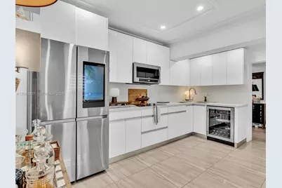310 SW 65th Ave, Miami, FL 33144 - Photo 10