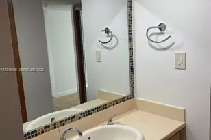 18061 Biscayne Blvd, Aventura, FL 33160 - Photo 10