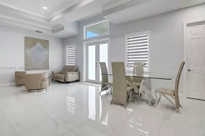 2394 45th Avenue NE, Naples, FL 34120 - Photo 4