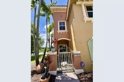 14302 SW 11th St #1101, Pembroke Pines, FL 33027 - Photo 2