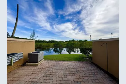 14302 SW 11th St #1101, Pembroke Pines, FL 33027 - Photo 2