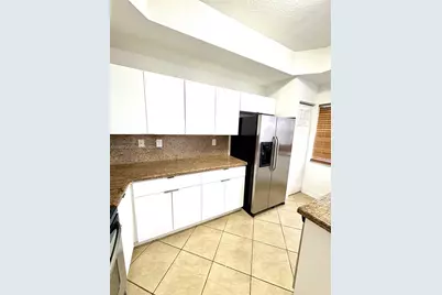 14302 SW 11th St #1101, Pembroke Pines, FL 33027 - Photo 6