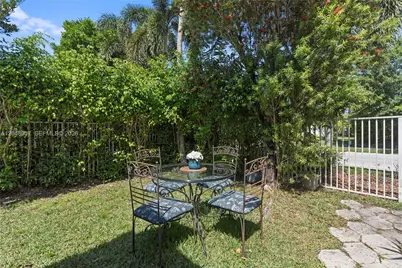 1097 Allamanda Way, Weston, FL 33327 - Photo 40