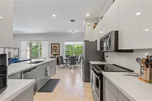 1097 Allamanda Way, Weston, FL 33327 - Photo 20