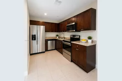 642 Heraldo Ct #A, Kissimmee, FL 34758 - Photo 2