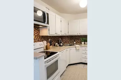 3105 Oakland Shores Dr #J205, Oakland Park, FL 33309 - Photo 2