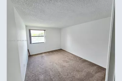 8877 Fontainebleau Blvd #202, Miami, FL 33172 - Photo 10