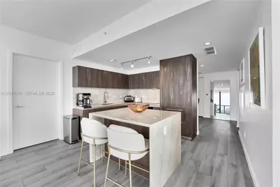 3131 NE 7th Ave #2706, Miami, FL 33137 - Photo 12
