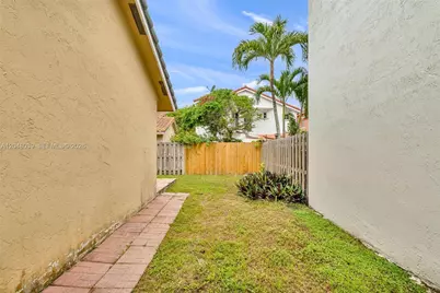 4916 SW 154th Ave, Miami, FL 33185 - Photo 32
