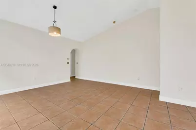 4916 SW 154th Ave, Miami, FL 33185 - Photo 8