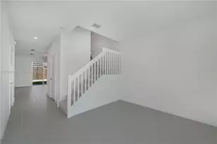 701 SE 13th St Cir, Homestead, FL 33034 - Photo 4