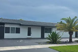 10790 SW 66th Dr, Miami, FL 33173 - Photo 1
