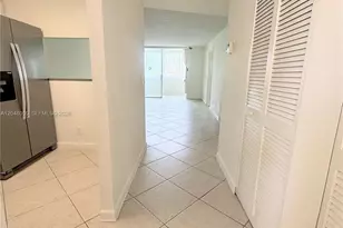 9660 Sunrise Lakes Blvd, Sunrise, FL 33322 - Photo 16