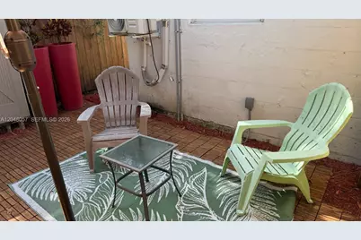 3422 SW 25th St, Miami, FL 33133 - Photo 2