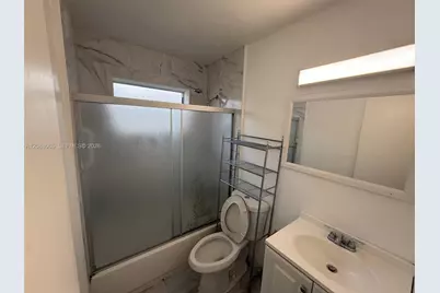 34 SW 5th St #1-2, Hallandale Beach, FL 33009 - Photo 6