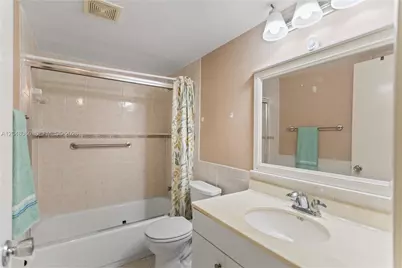 204 E Laurel Dr #1204, Margate, FL 3063 - Photo 22