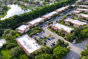359 Lakeview Dr, Weston, FL 33326 - Photo 44