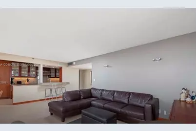 2555 Collins Ave #1101, Miami Beach, FL 33140 - Photo 18