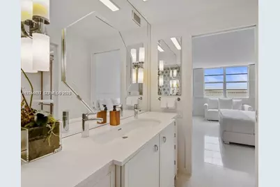 5 Island Ave #8H, Miami Beach, FL 33139 - Photo 26