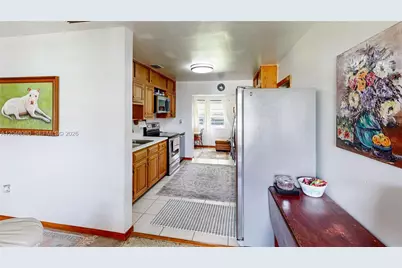 1560 NE 12th St, Homestead, FL 33033 - Photo 16