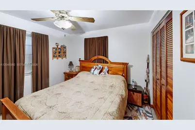 1560 NE 12th St, Homestead, FL 33033 - Photo 20