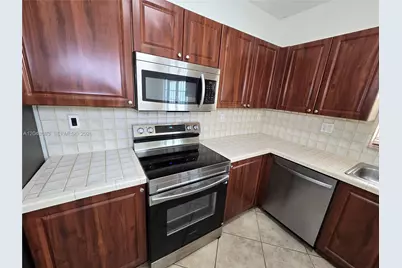 14758 SW 9th Ln, Miami, FL 33194 - Photo 6