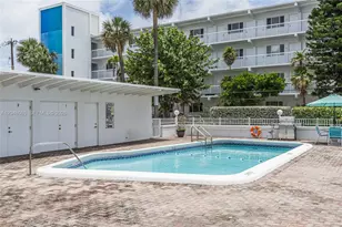 1801 S Surf Rd, Hollywood, FL 33019 - Photo 30