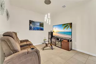 3368 SE 1st St, Homestead, FL 33033 - Photo 8