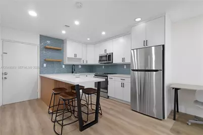 9520 SW 8th St #203, Miami, FL 33174 - Photo 2
