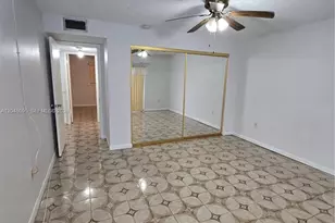 1555 W 44th Pl, Hialeah, FL 33012 - Photo 60