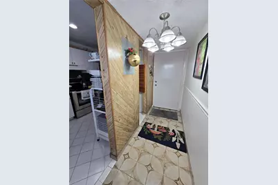 1555 W 44th Pl #235, Hialeah, FL 33012 - Photo 24