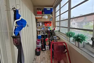 1555 W 44th Pl, Hialeah, FL 33012 - Photo 52