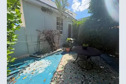 655 85th St, Miami Beach, FL 33141 - Photo 10