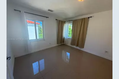 655 85th St, Miami Beach, FL 33141 - Photo 20