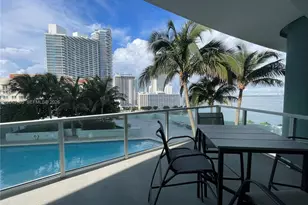 1900 N Bayshore Dr, Miami, FL 33132 - Photo 22