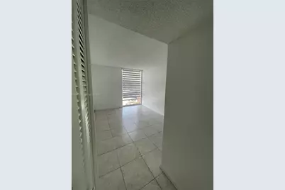 200 172nd St #210, Sunny Isles Beach, FL 33160 - Photo 8
