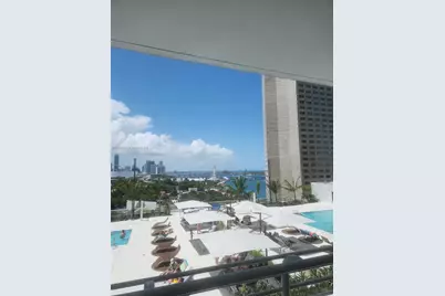 325 S Biscayne Blvd #1420, Miami, FL 33131 - Photo 2