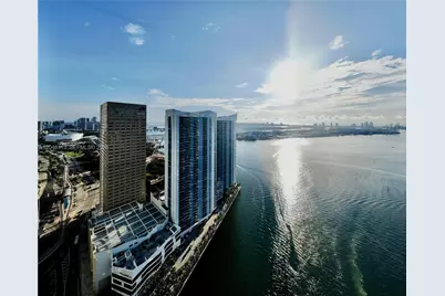 325 S Biscayne Blvd #1420, Miami, FL 33131 - Photo 28