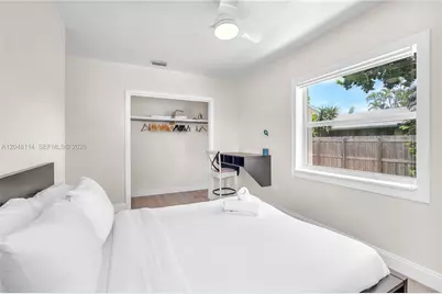 261 SW 15th St #3, Dania Beach, FL 33004 - Photo 8