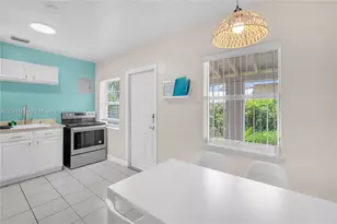 261 SW 15th St, Dania Beach, FL 33004 - Photo 16
