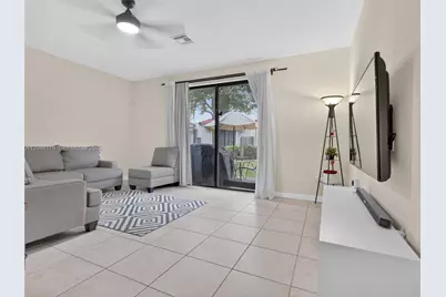 5918 NW 56th Pl, Tamarac, FL 33319 - Photo 20