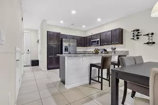 5918 NW 56th Pl, Tamarac, FL 33319 - Photo 12