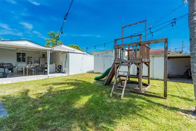114 SW Sw 57th Ct, Miami, FL 33144 - Photo 22
