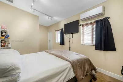 114 SW Sw 57th Ct, Miami, FL 33144 - Photo 34
