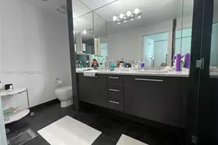 900 Biscayne Blvd, Miami, FL 33132 - Photo 6