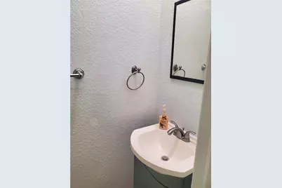 7834 Catalina Cir #7834, Tamarac, FL 33321 - Photo 6