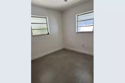 1281 NE 209th Ter, Miami, FL 33179 - Photo 12