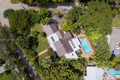 12045 Griffing Blvd, Biscayne Park, FL 33161 - Photo 34